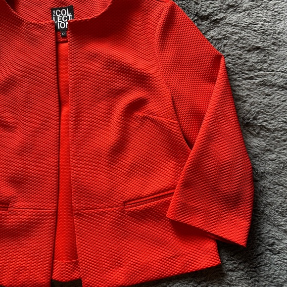 Red blazer - Picture 4 of 7